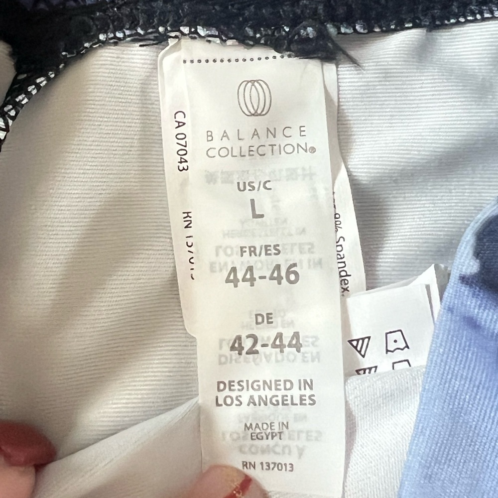 Balance collection women’s shorts size L - Picture 3 of 6
